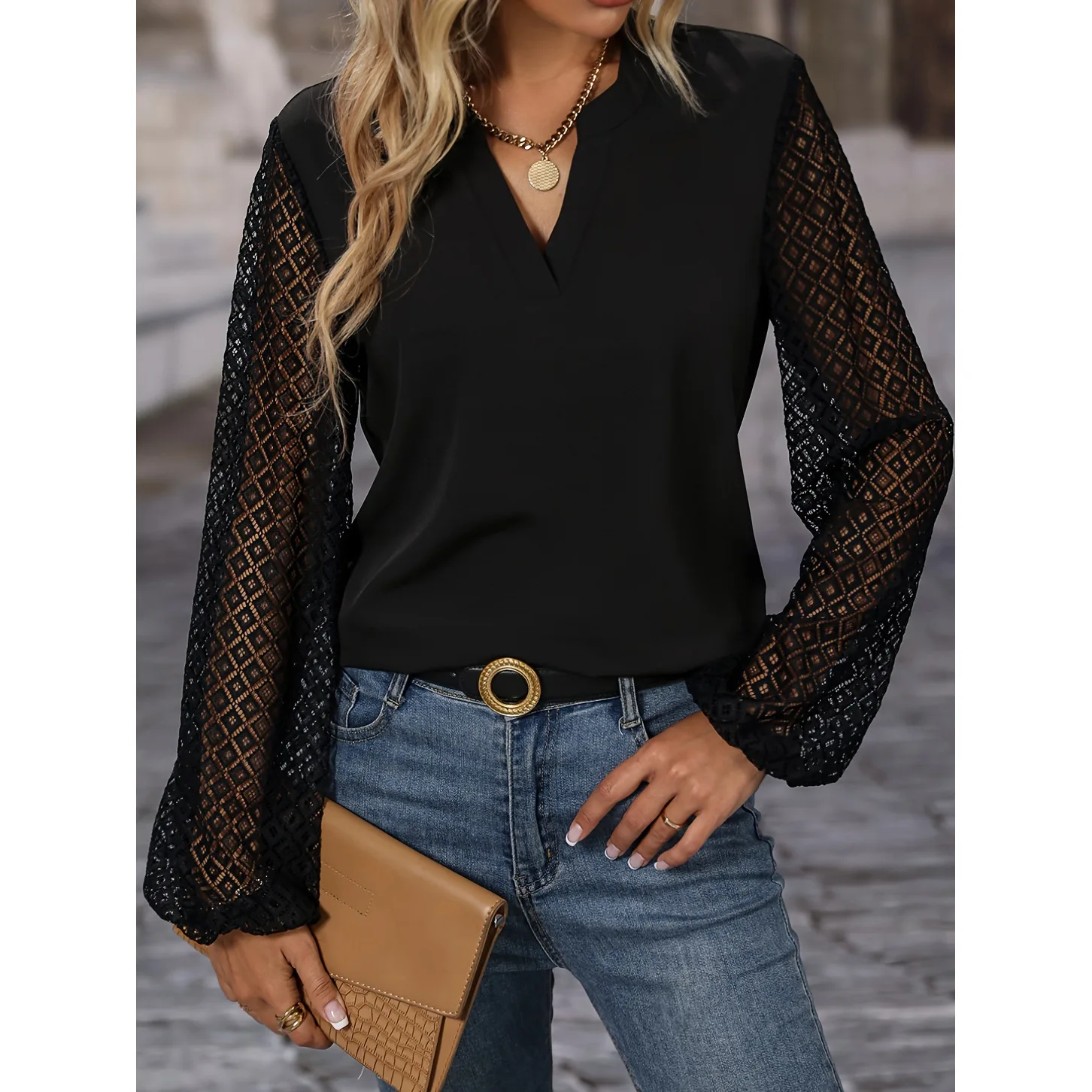 

Женский кружевной топ с V-образным вырезом и длинным рукавом