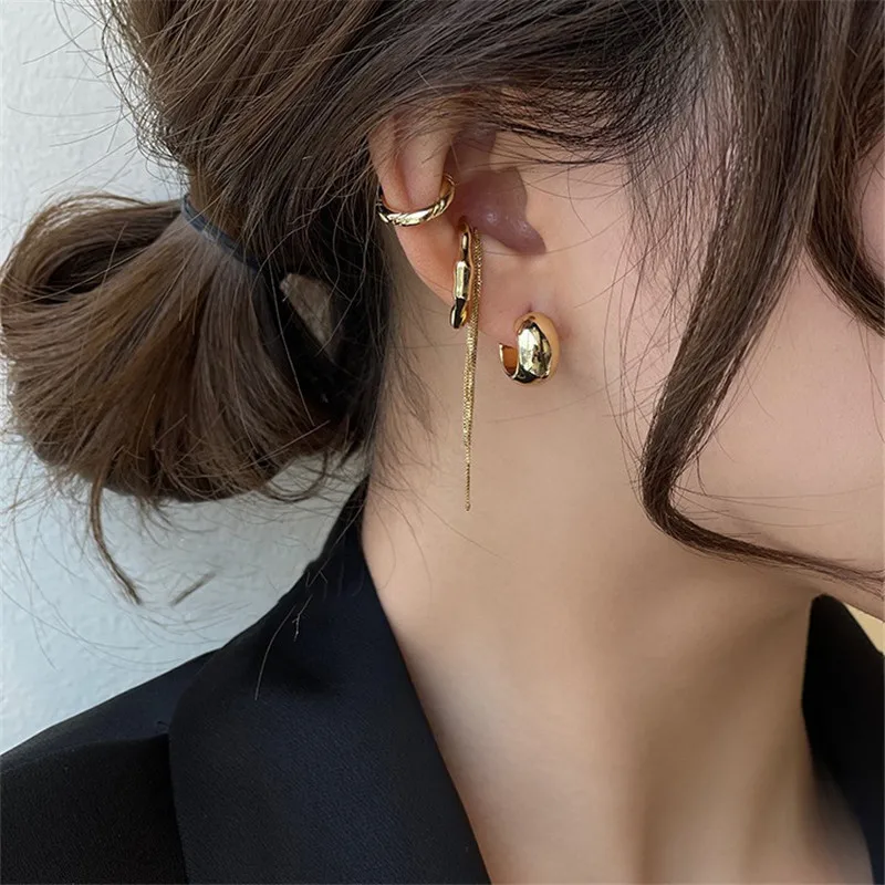

4PCS/SET New Design Gold Color Silver Plated Geometric Irregular Tassel Chains Clip Earrings for Women Non Pierced Ear Cuff 2021