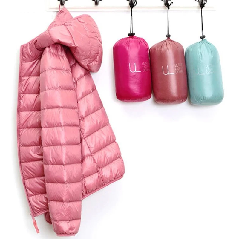 

Autumn Winter Women Ultralight Thin Down Jacket 90% White Duck Down Hooded Jackets Warm Coat Parka Female Portable Outwear