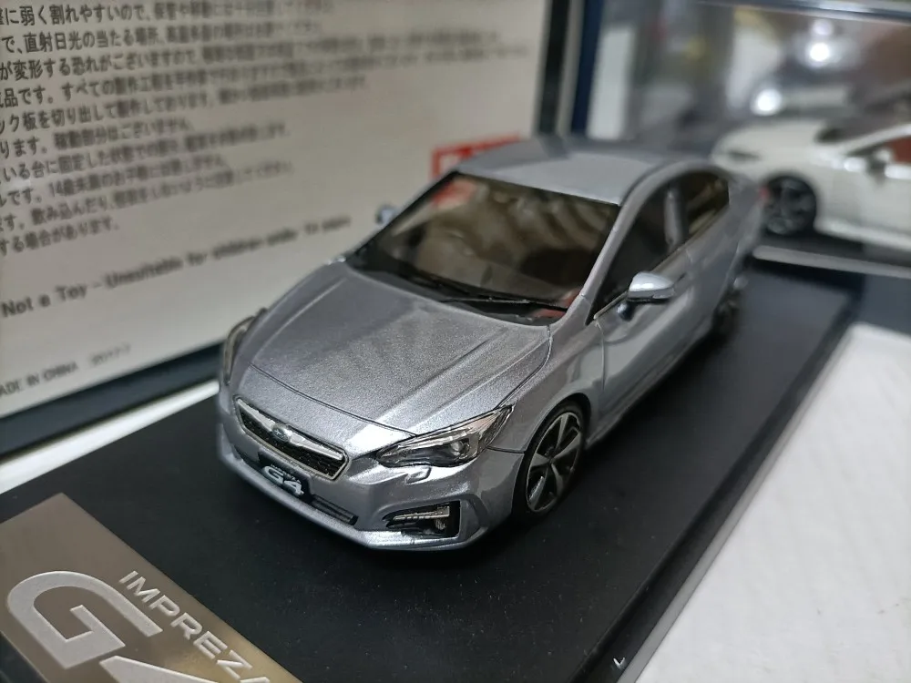 

Марк 1 43 Subaru Impreza G4 2.0i-S Серебряная модель купе