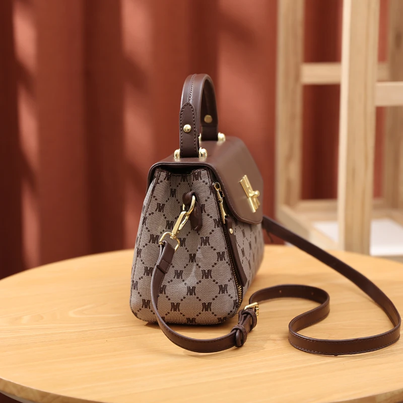 Letter Graphic Flap Handbag, Buckle Decor Top Handle Purse For Women, Fashion Zipper Shoulder Bag