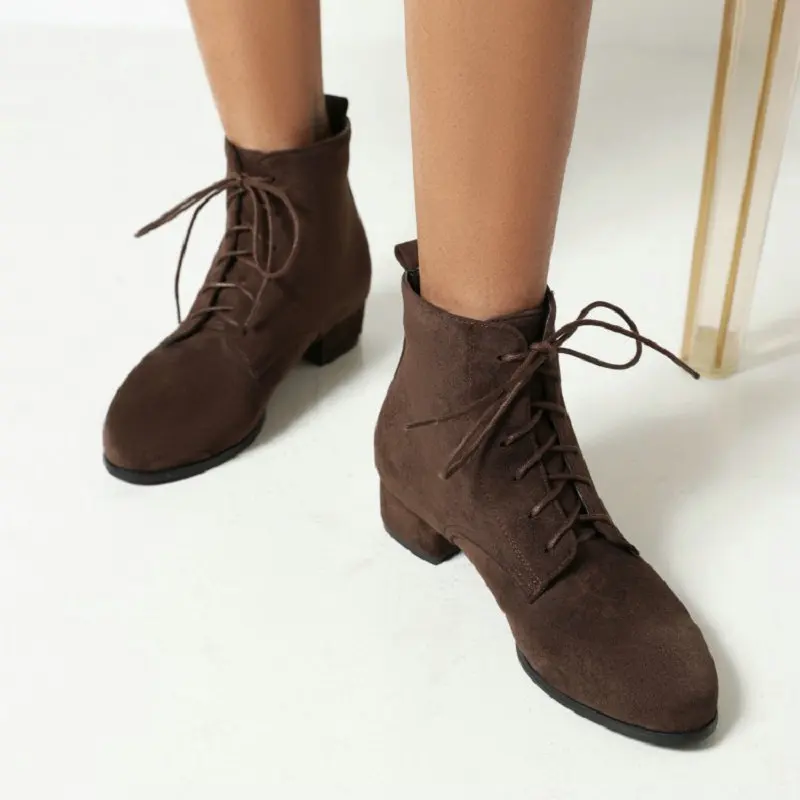 Женские повседневные ботинки QPLYXCO красные ботильоны из флока на среднем каблуке