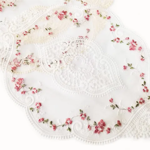 Кружевная подставка для столовых приборов