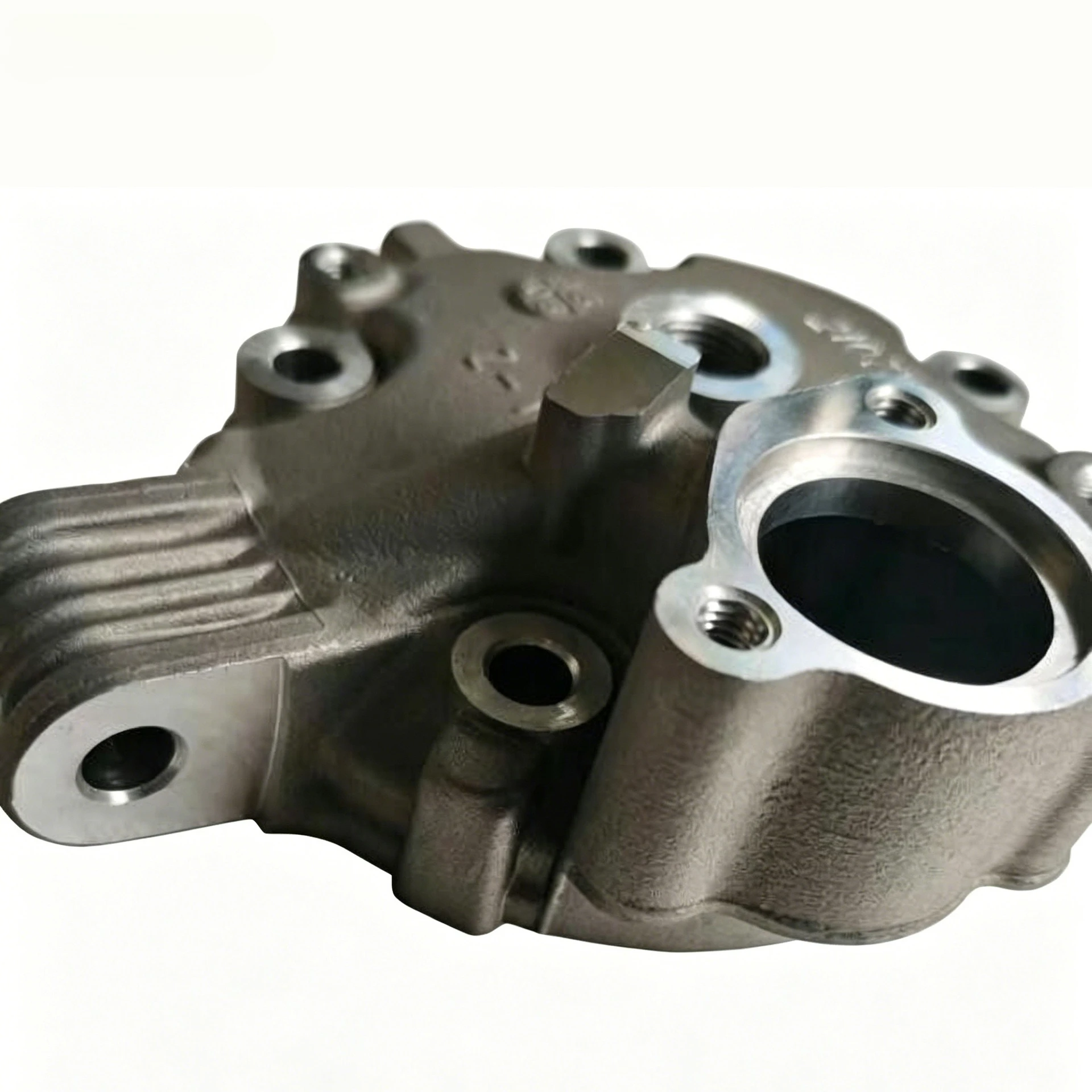 Фото Для Hengjian two-punch 250 Kvis, головки цилиндров Xinguizun LONCIN MT250, DT230, крышки головок цилиндров. №4