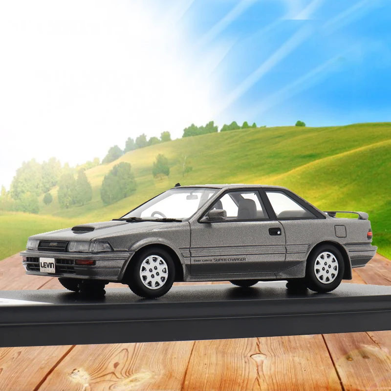 Передаточное соотношение 1:43 модель автомобиля Высокая коллекция имитаций