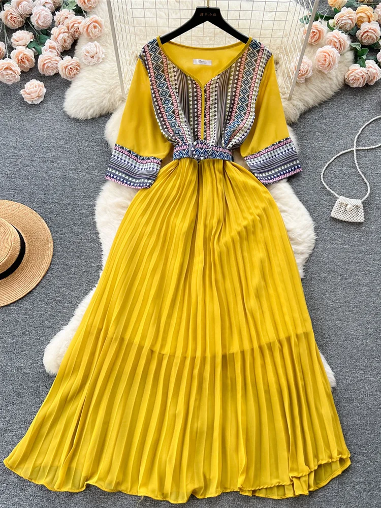 

Женское плиссированное платье макси, Элегантное Длинное платье в богемном стиле с принтом в стиле инди, с V-образным вырезом, рукавом до локтя и драпировкой, новинка на лето