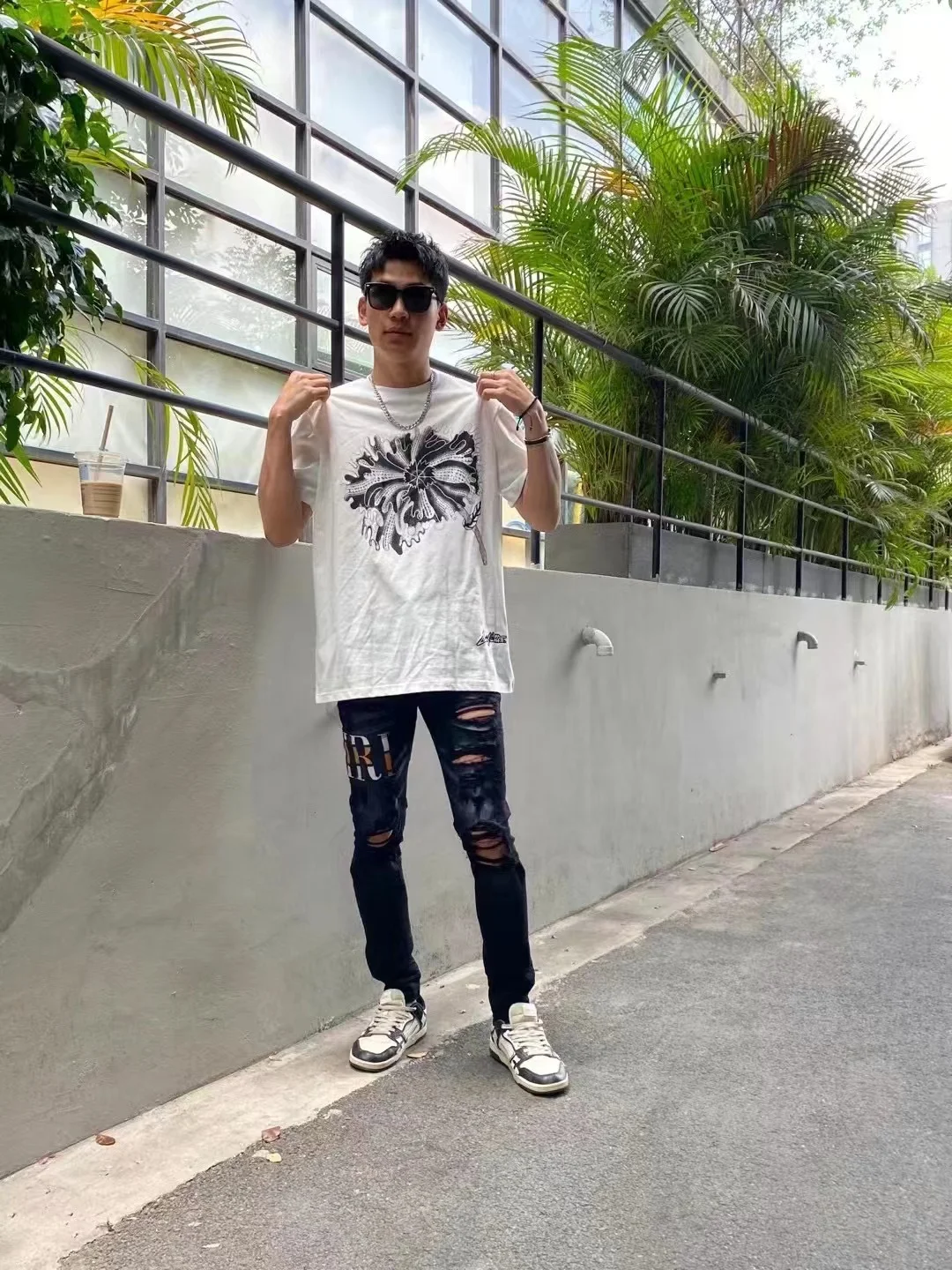 Summer Leather Embroidered Word Art Jeans Men Hole Casual Slim Cotton Stretch Scratches Bleached Scraped Feet Pencil Pants Tight