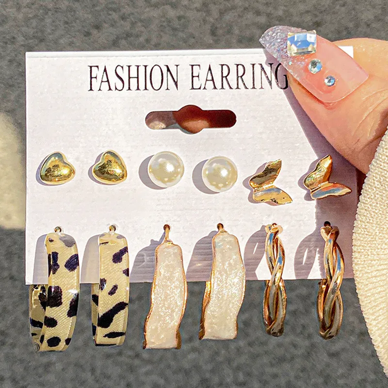 

VAGZEB Punk Leopard Acrylic Resin Drop Earrings Set for Women Trendy Gold Color Butterfly Pearl Circle Earrings Gifts Jewelry