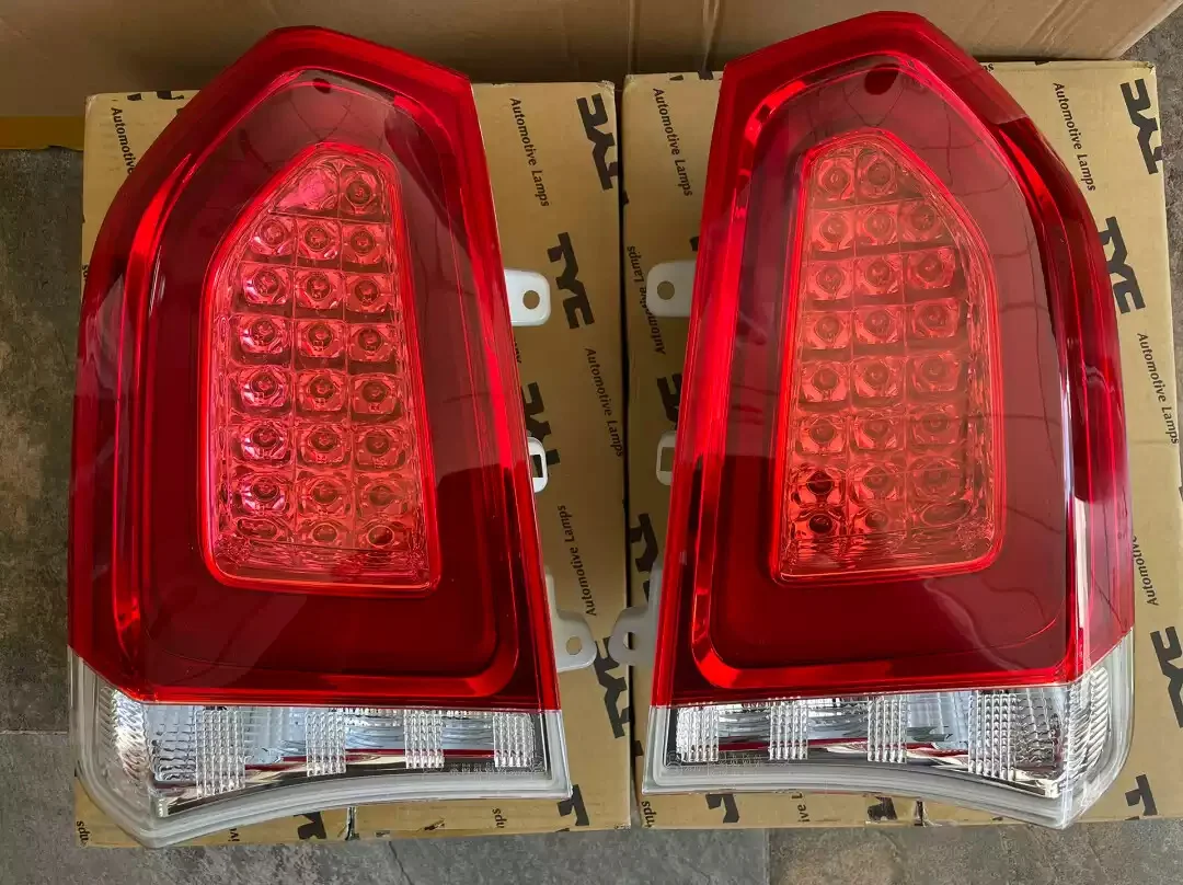 Автомобильный светодиодный задний фонарь светильник рь для Chrysler 300C 2015 тормозной