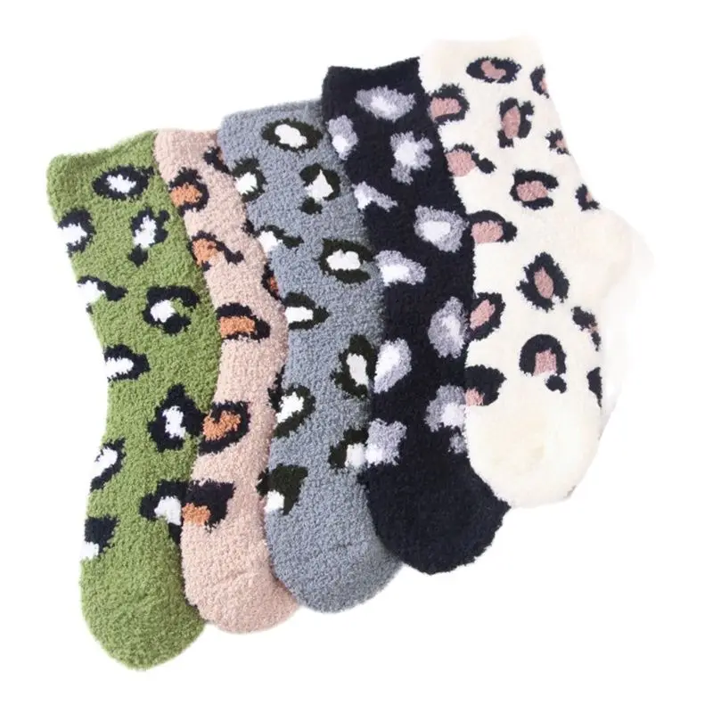 

Coral Velvet Cotton Thicken Cashmere Socks Women Kawaii Leopard Fluffy Funny Ladies Short Sock Fashion Warm Casual Harajuku Sox