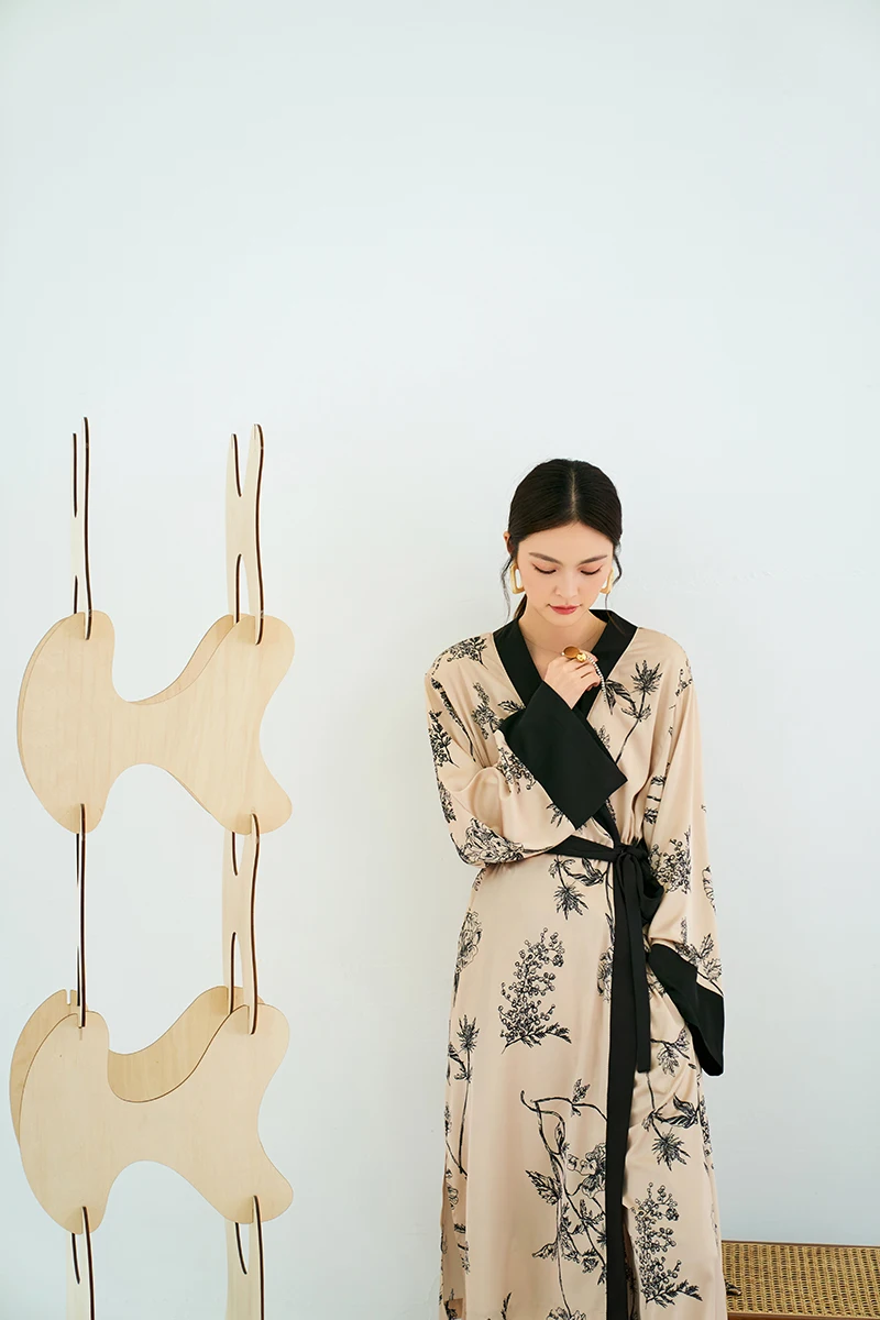 Халат женский Шелковый из двух предметов оригинальная ночная рубашка халат