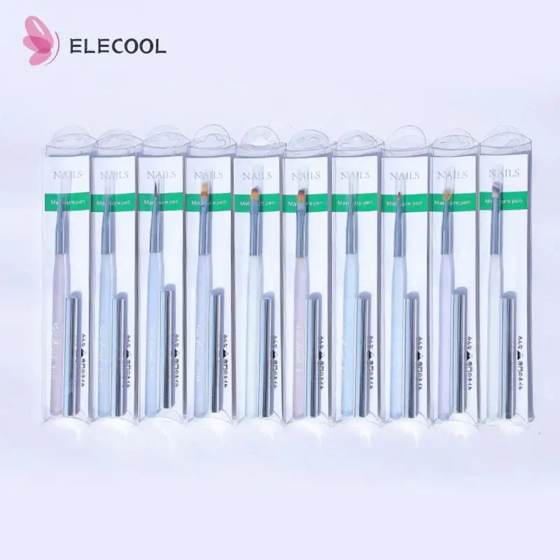 

Кисти для маникюра с УФ-гелем и стразами