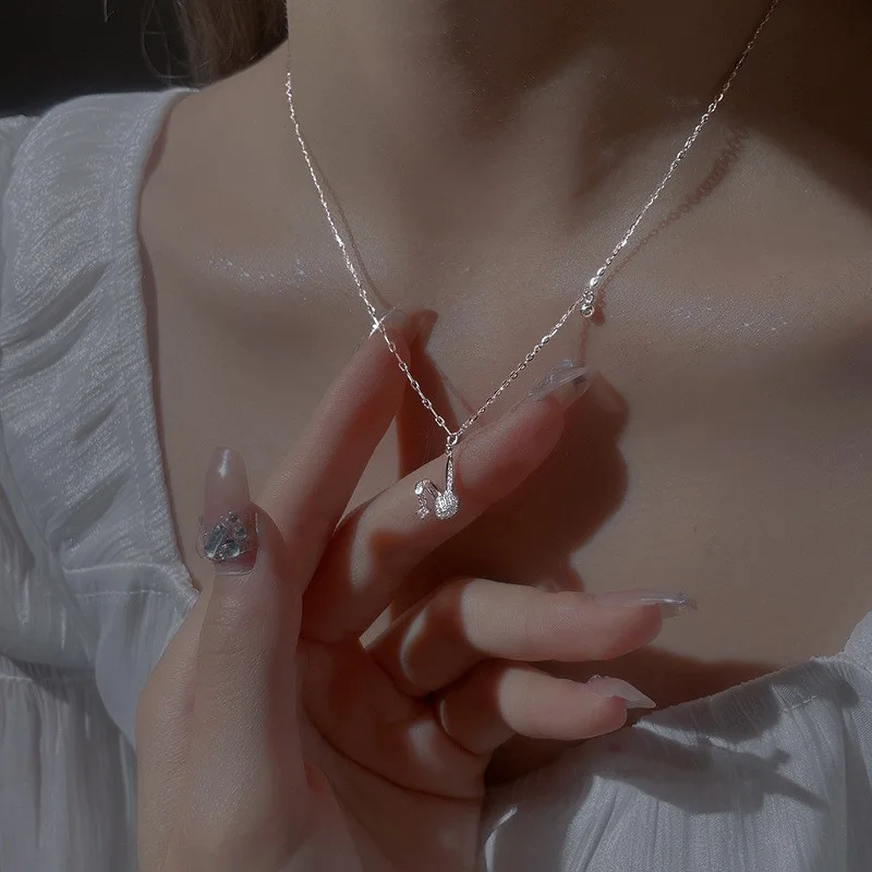 

KOFSAC New Fashion Full Zircon Rabbit Pendant For Women Cute 925 Silver Necklace Sweet Clavicle Chain Necklaces Girl Present