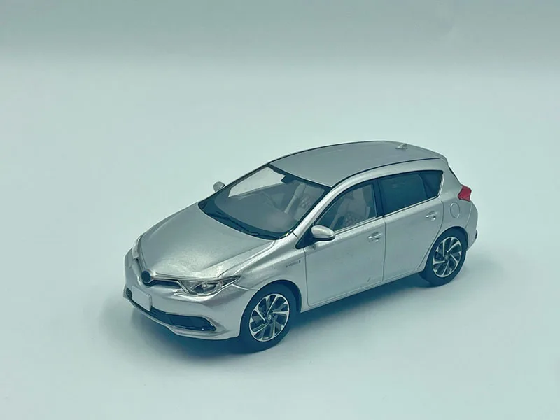 

Роскошная модель седана 1:30 из сплава под давлением, желтая, синяя классическая коллекция для взрослых, демонстрационное украшение, подарок, сувенир