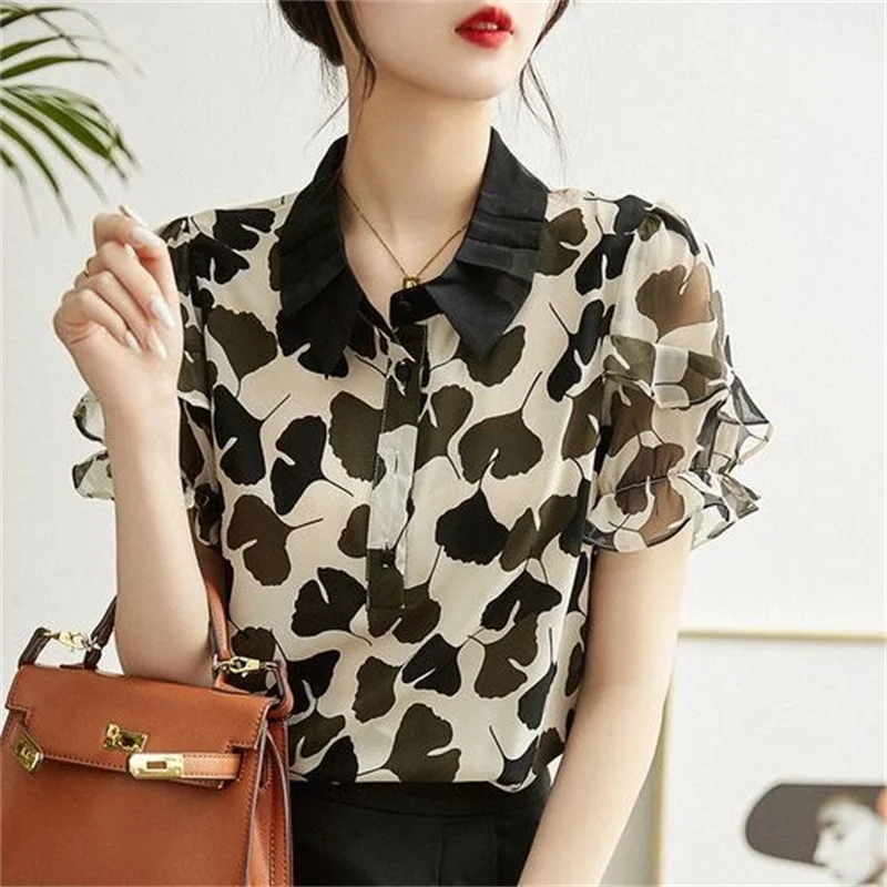 

Woman Spring Summer Style Blouses Shirts Lady Loose Turn-down Collar Short Sleeve Flower Printed Blusas Tops DF4893