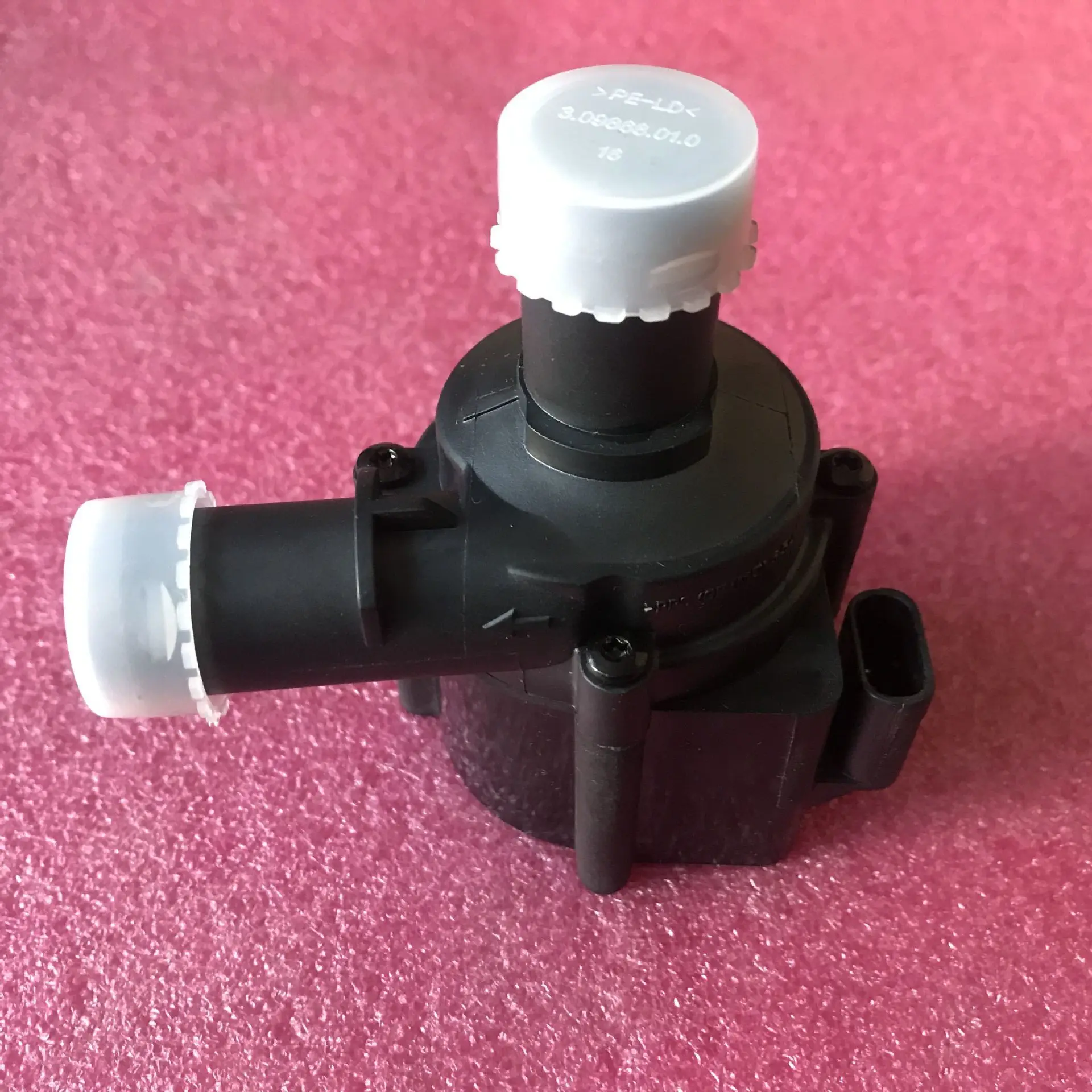 

Подходит для Audi a4lb8pa Q5 A7 A8 Q7, дополнительный водонагреватель, водяной насос 06h 121 601 M