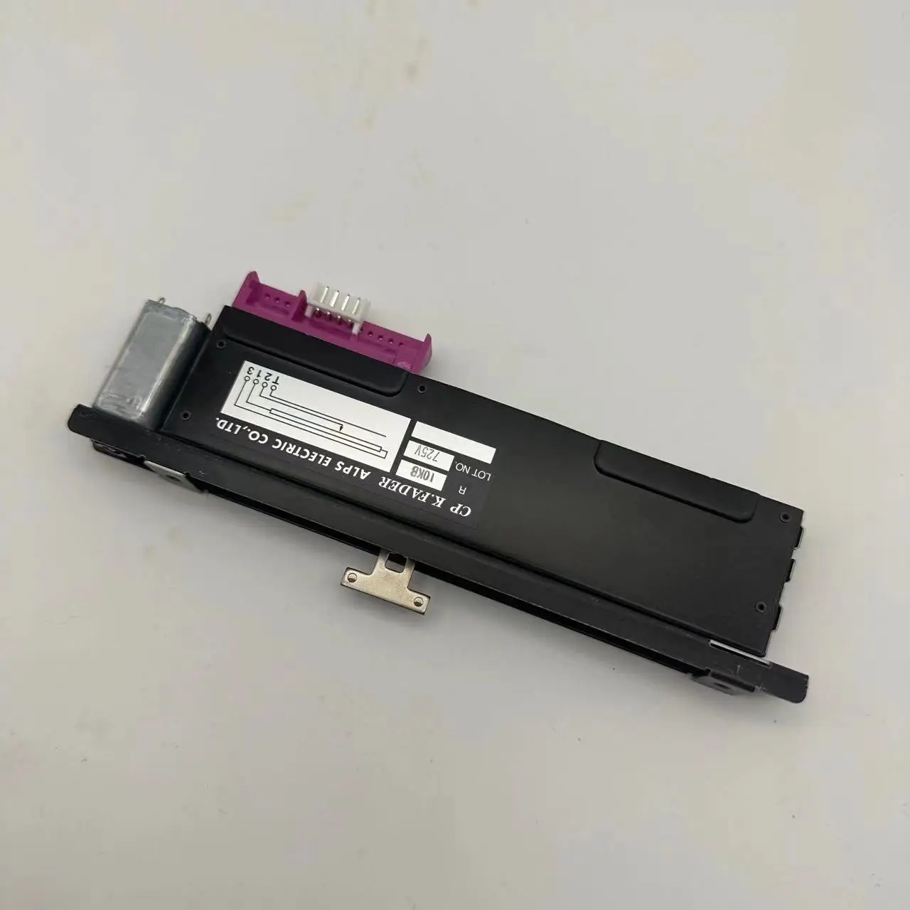 Складной потенциометр ALPS для миксера Yamaha RSA0K11V901S слайдер с электродвигателем 10 Кб