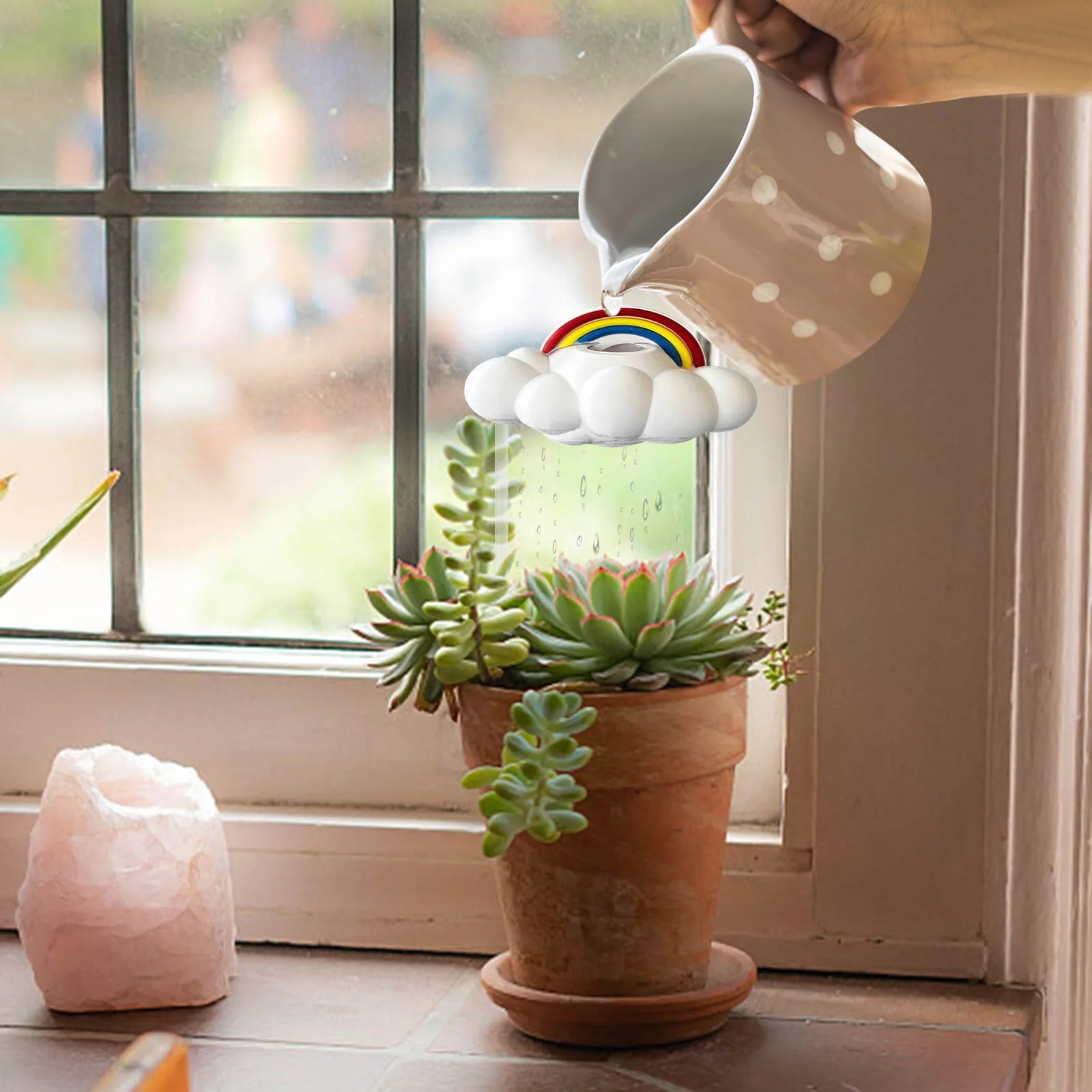 

Стеклянные глобусы для полива растений, дождевой дождь, фотография дома