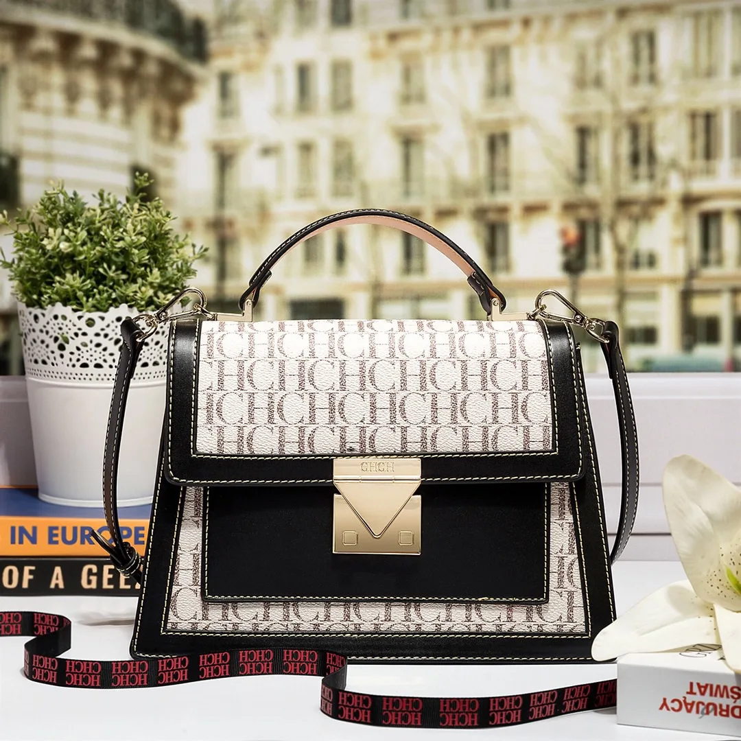 

Top Manufacturing 100% Leather Texture Metal Buckle Flap Bag 2022 New Famous Designer Fashion Printed Letter CH CH Tote Bag