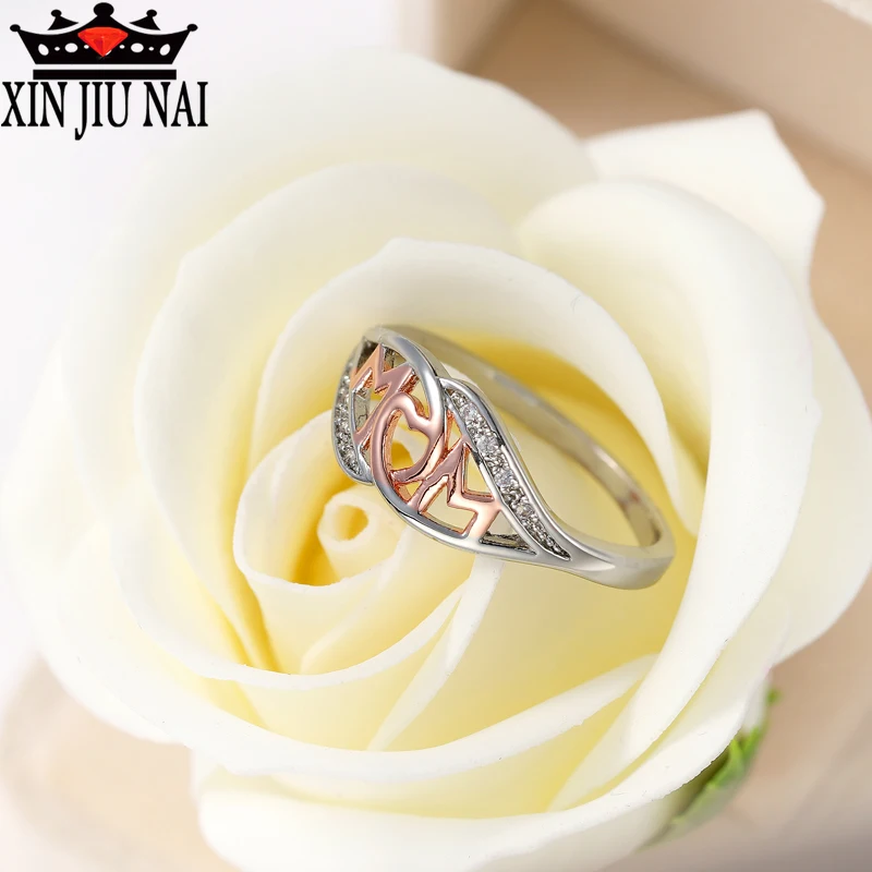 Женское кольцо с крупным красным цирконием на палец блестящее роскошное