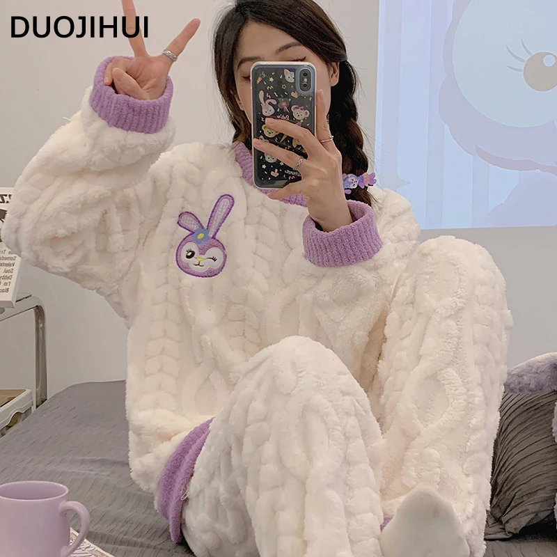 

DUOJIHUI Spell Color Winter Flannel Thick Warm Female Sleepwear Sets Soft Long Sleeved Top Fashion Pant Loose Pajamas for Women