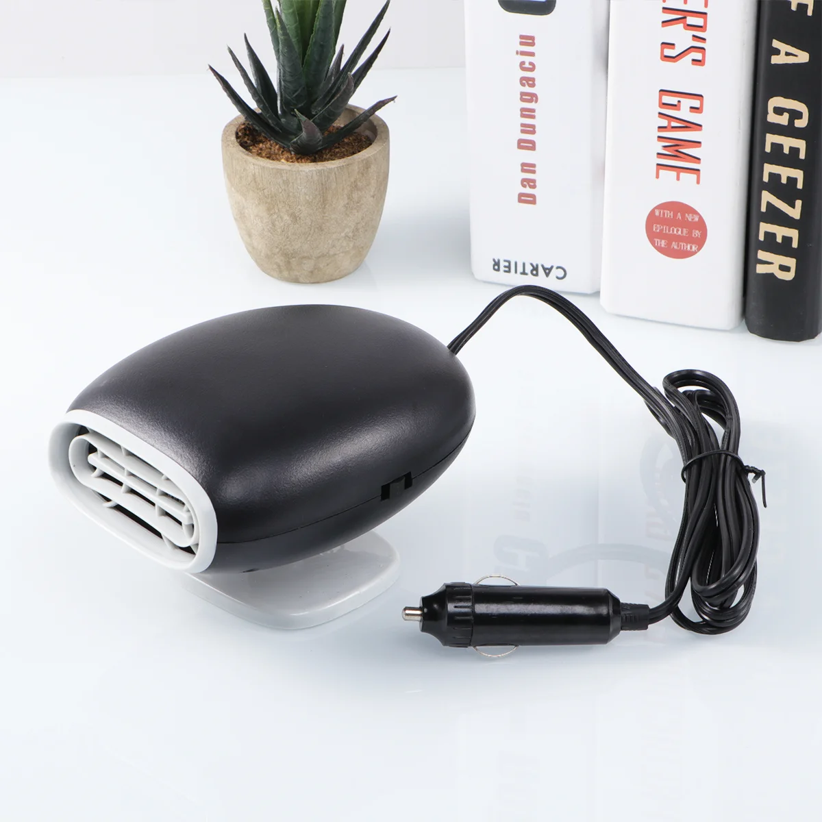 

Winter Car 12V Defroster Heater Portable Car Heater Warmer Snow Defogger Anti-fog Safe Driving Cleaner (Black)