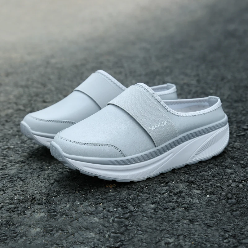 Women Wedge Slippers Platform Clogs Classical Walking Shoes Cushioned Casual Outdoor Woman Shake Shoes