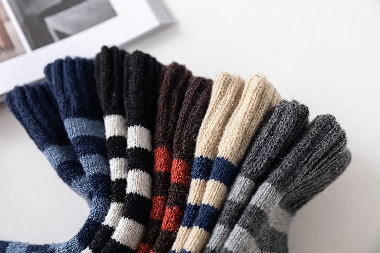 Fashion High Quality Winter Wool Super Thick Socks Man Winter Warm Thermal Thick Socks Men Casual Striped Wool Hosiery 5 Pairs