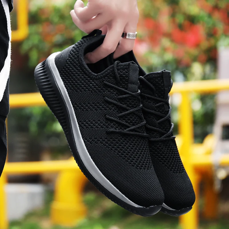 Sneakers Men's Running Shoes Trend Lightweight Walking Shoes Men's Sneakers Breathable Solid Color Black Free Shipping