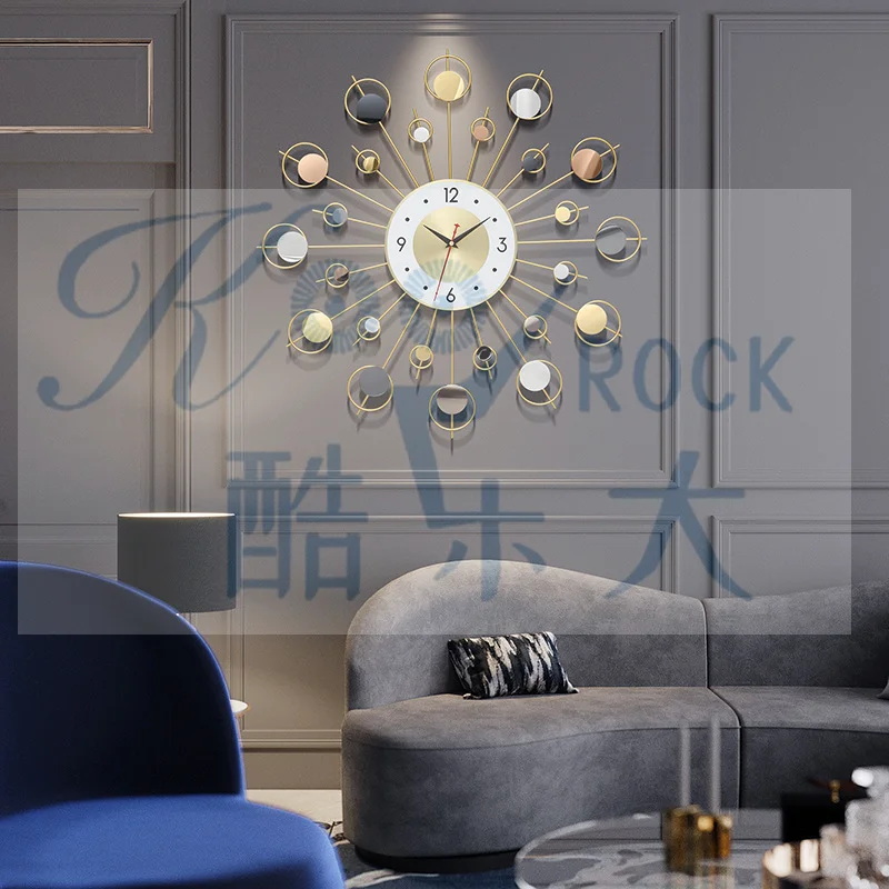 

Silent and minimalist quartz clock, wall clock, personalized European style, modern and fashionable clock, household use
