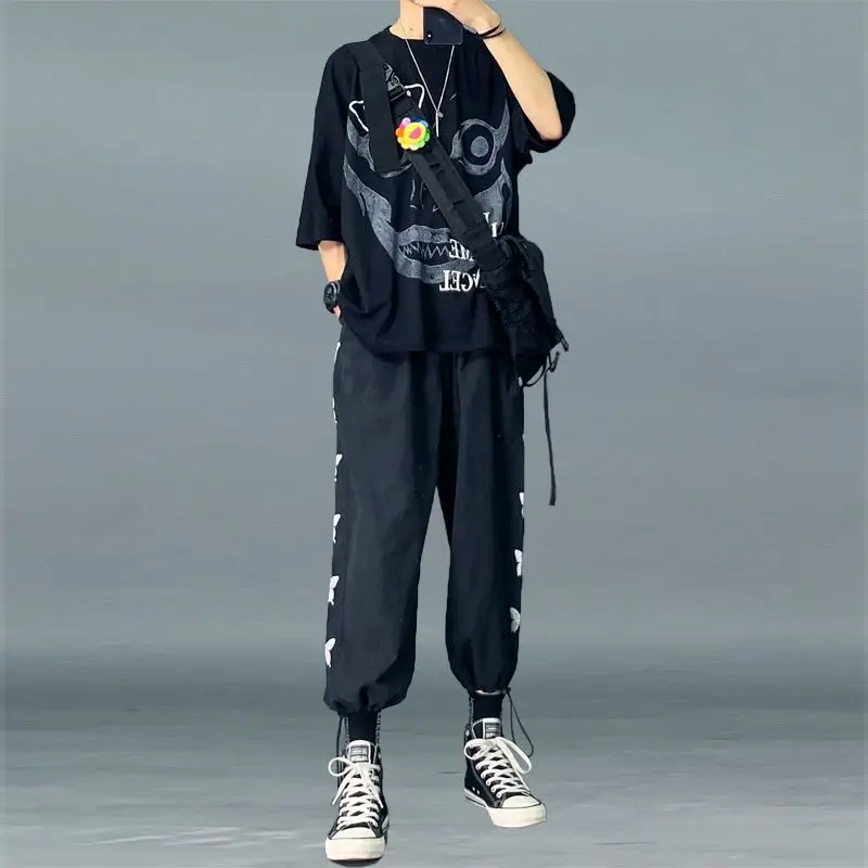 

Костюм из двух предметов для мальчиков, летняя модная свободная Корейская Новая Универсальная Повседневная модная одежда в стиле хип-хоп, м...