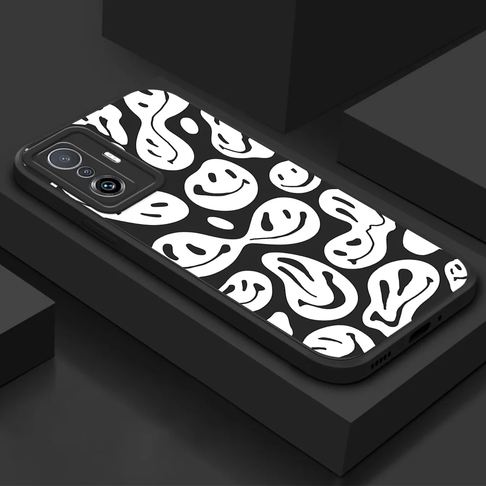 

Twisted Smiley Face Phone Case For Xiaomi Mi 12T Pro 12 11 Lite 5G NE 12S Ultra 11T Pro 12X Lens Protection Back Case Soft Cover