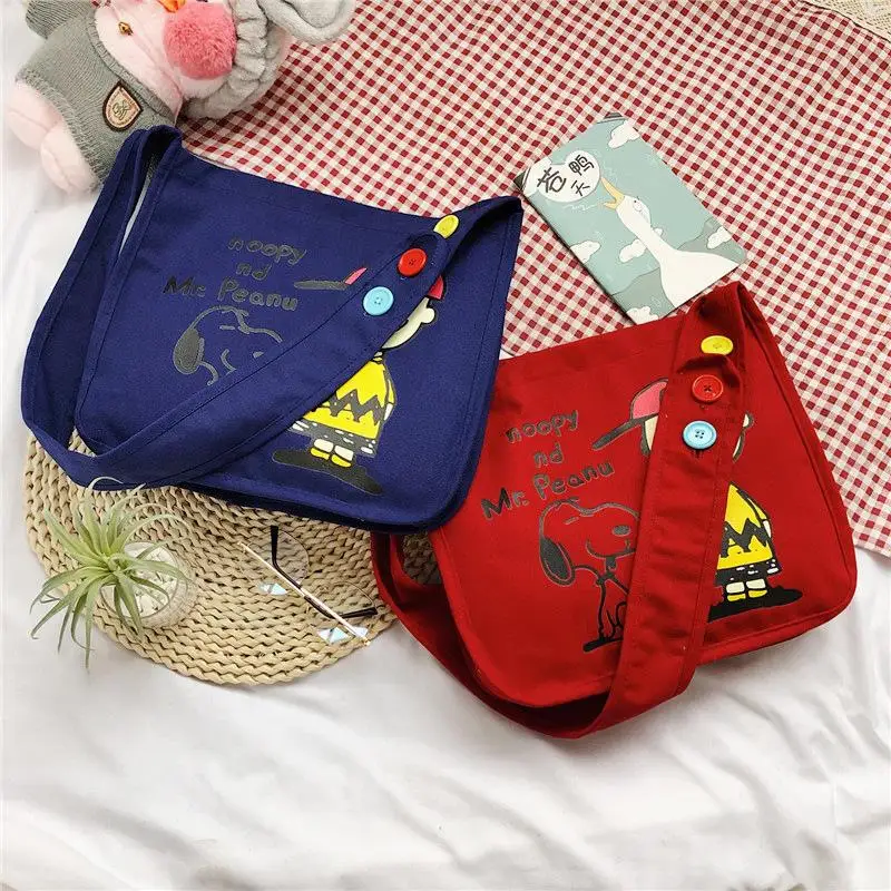 

Аниме кавайные снупы Очаровательные простые вместительные холщовые сумки через плечо Повседневная дикая Студенческая сумка-мессенджер Иг...