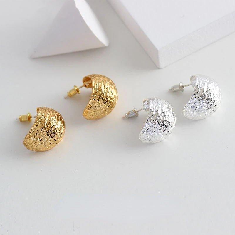 

Французские ретро серьги в виде полумесяца с серебряным покрытием, женские темпераментные серьги из серебра 925 пробы с иглами и кованым лиц...