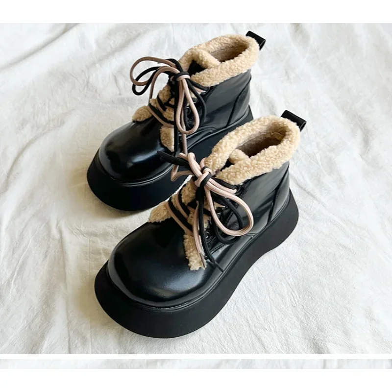 Бархатные теплые зимние ботинки на толстой подошве зима 2024 новая