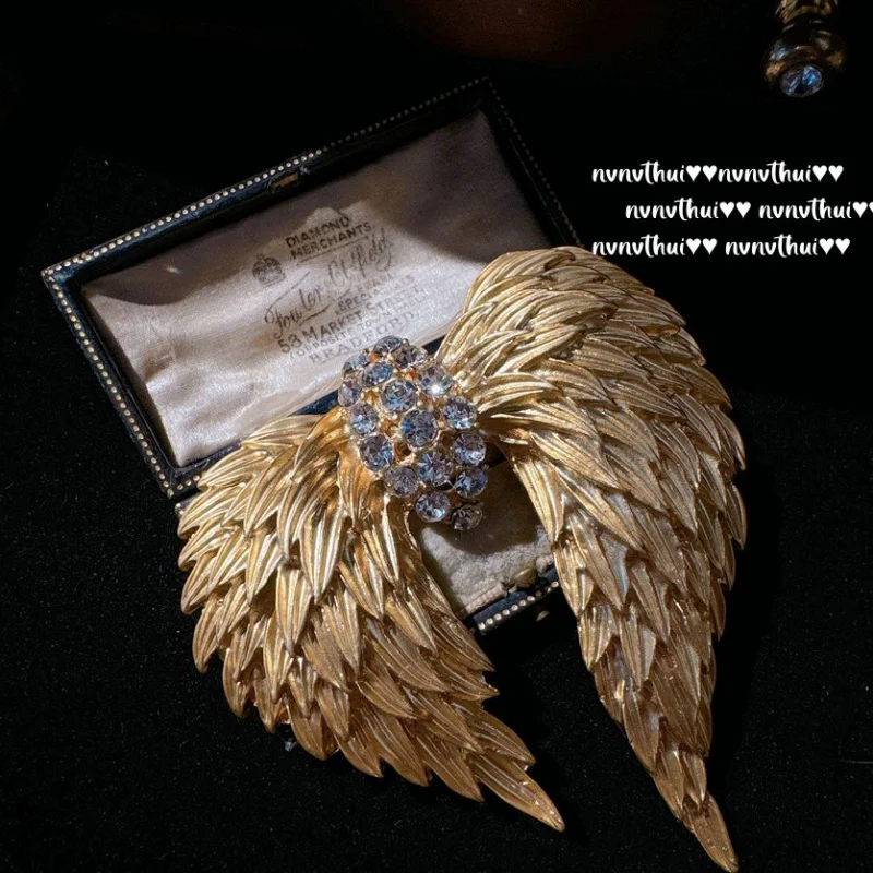 Винтажное ожерелье с искусственным жемчугом Sotheby's Wing Брошь камнем