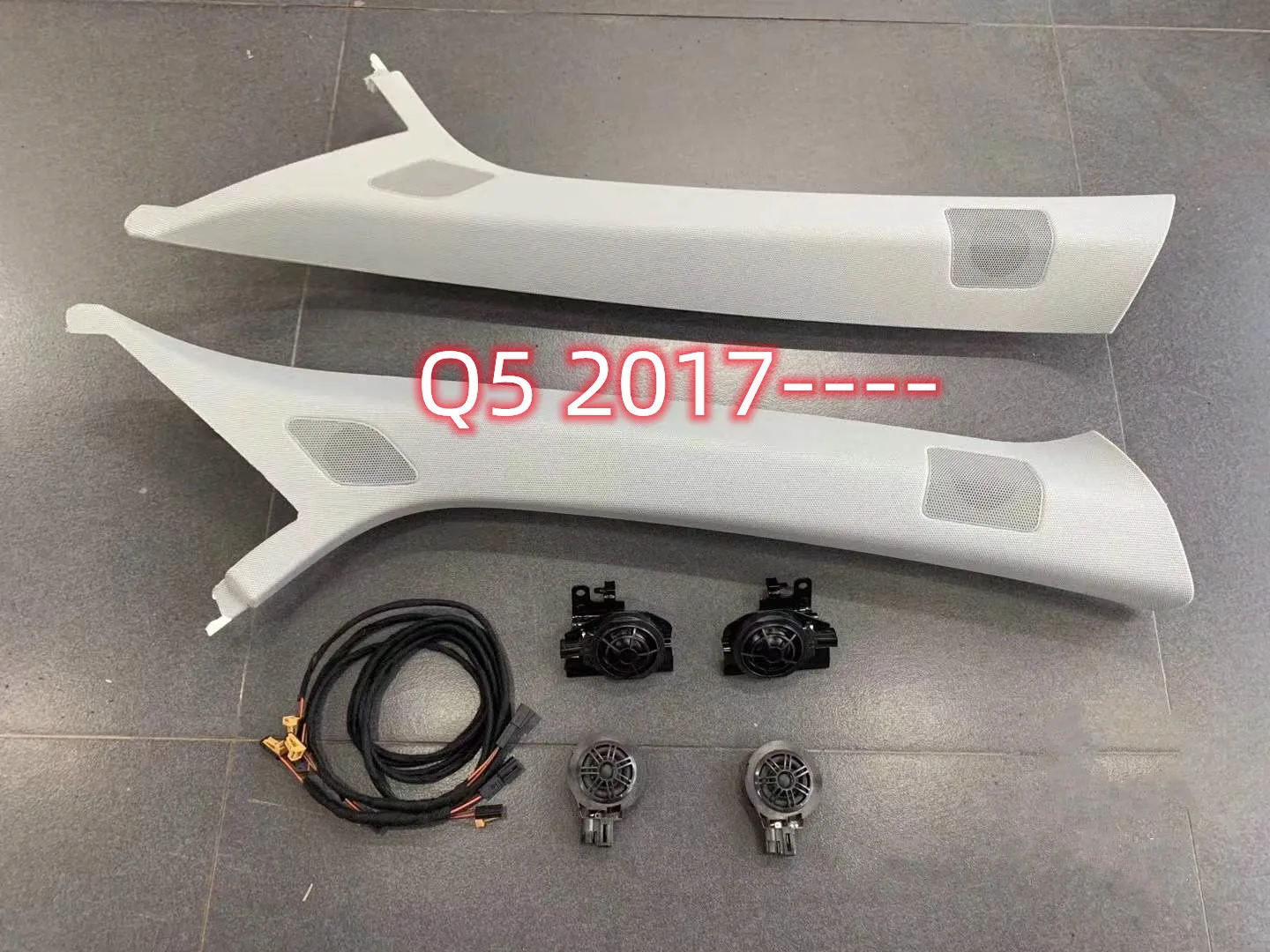 

Для Audi A4 B9 Q5 2017 --- низкопрофильный обновленный Высокочастотный динамик