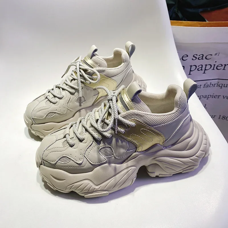 

Women's Genuine Leather Clunck Sneaker 2023 Winter New Thick Sole Elevated Lightweight Plush Comfortable Casual Sports Shoes