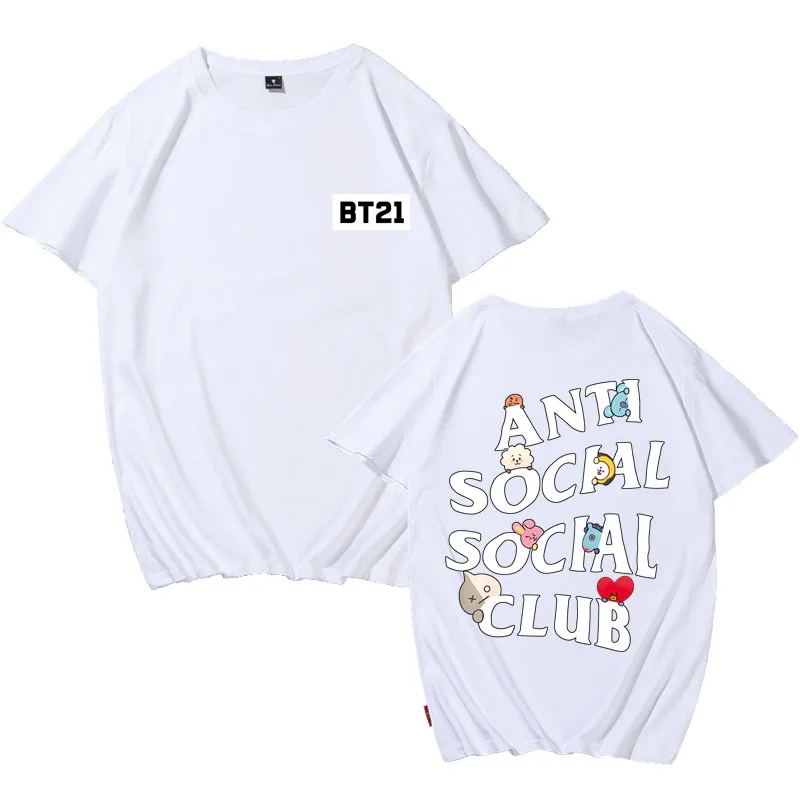 

Футболка женская оверсайз с коротким рукавом и мультипликационным принтом