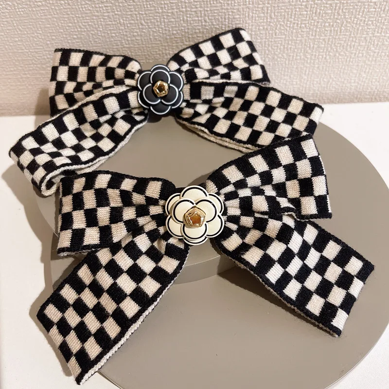 

Korea Classic Plaid Knitting Fabric Girls Floral Bows Clips Camellia Hairpin Spring Clip Hairbows Hair Accessories for Women