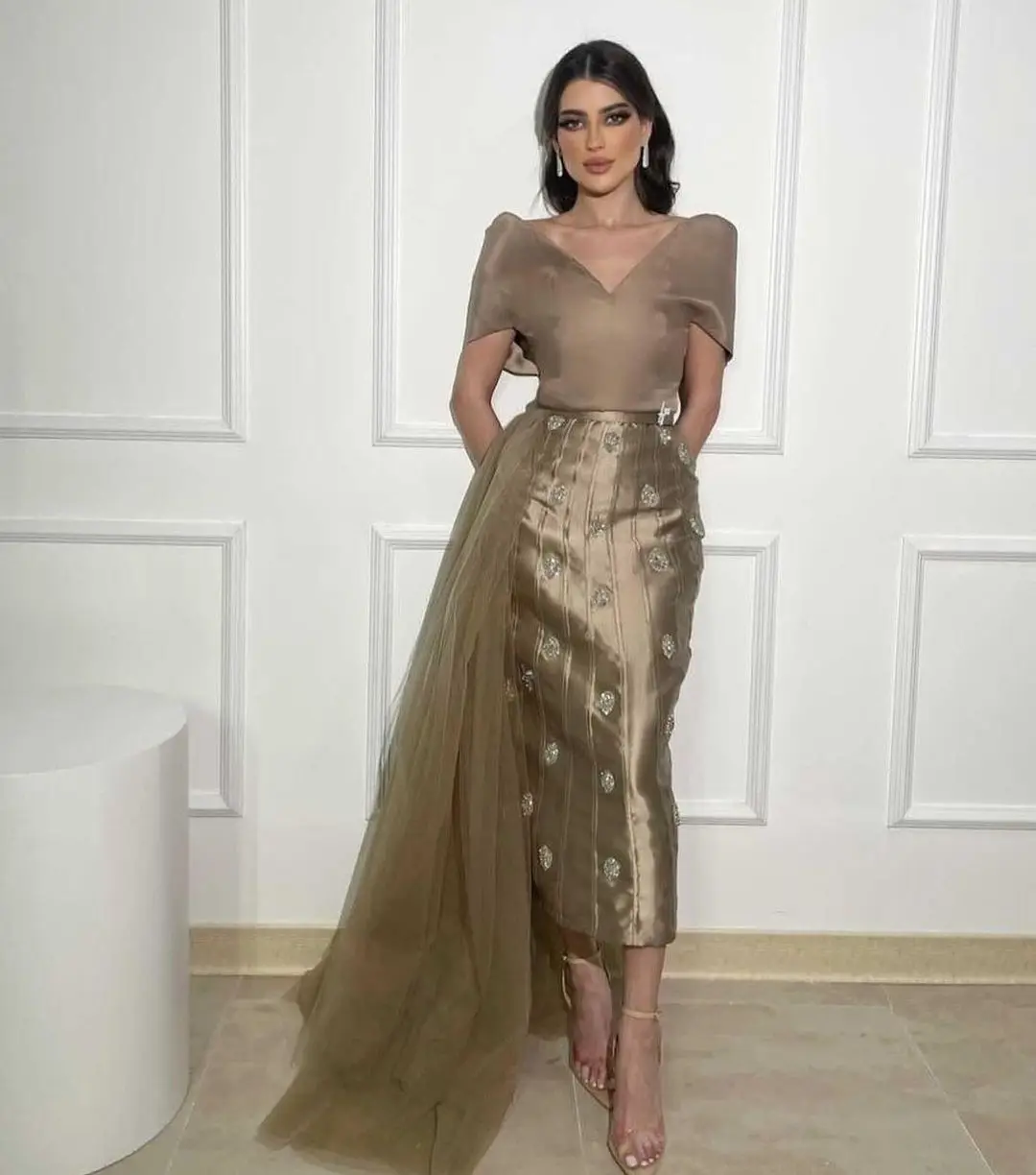 

Stylish New 2023 Women's Prom Dresses Elegant Calf Length Sexy Detachable Tulle Evening Dress Available for Customization