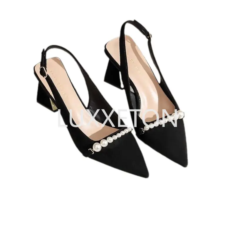 

2023 Summer European and American New Black Thick Heel Buckle One Line Sandals with Pointed Toe Baotou Sandals French High Heels