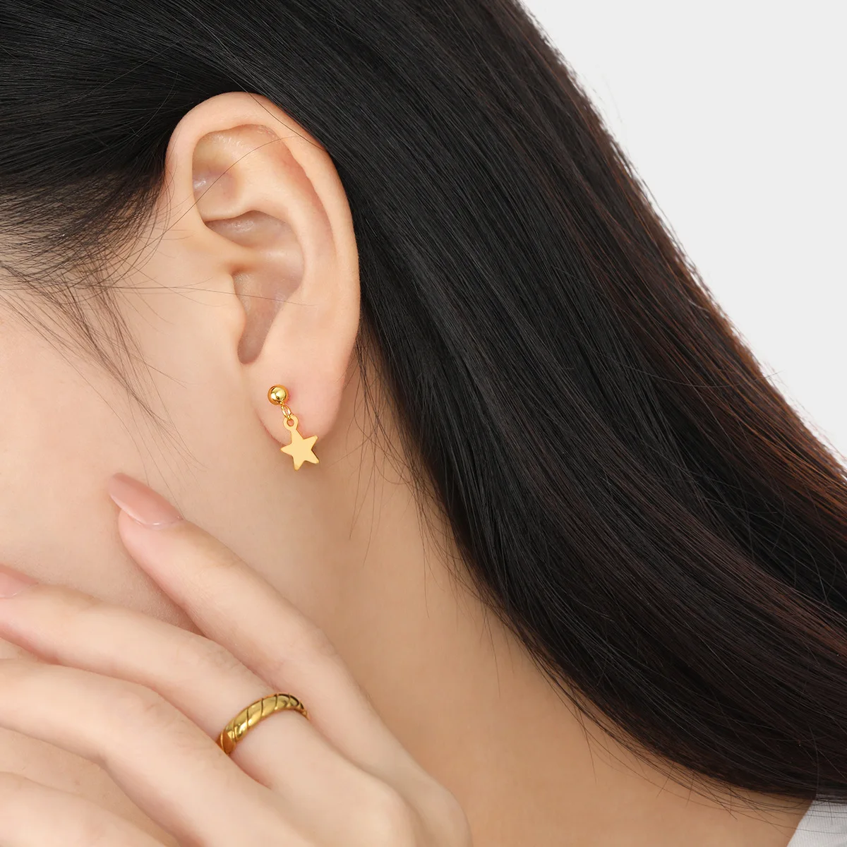 Водонепроницаемые серьги-гвоздики в форме звезды из нержавеющей стали с золотым