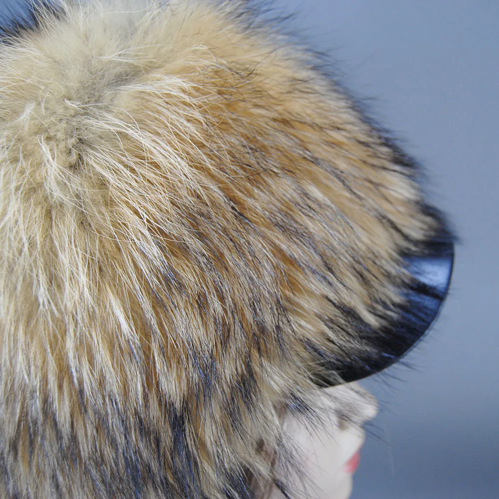 Женская зимняя шапка из натурального меха енота и лисы толстая теплая пушистая