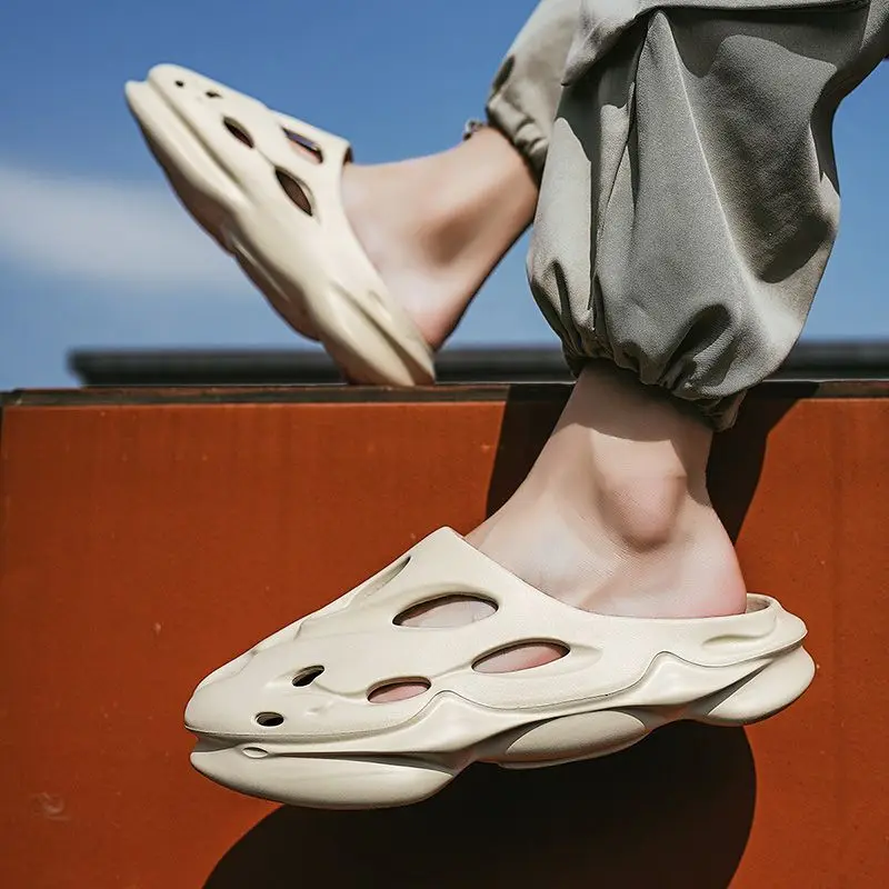 

2023 Men's Summer Outside Wear Baotou Slippers Men's Non-Slip Wear-Resistant Sports Beach Hole Sandals Thick Sole