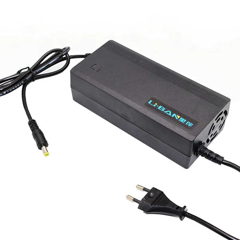 Умное зарядное устройство для литиевых батарей 67 2 в а с вентилятором