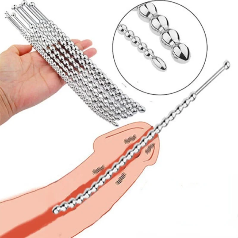 Бала қызға секс ойыншықтарын береді