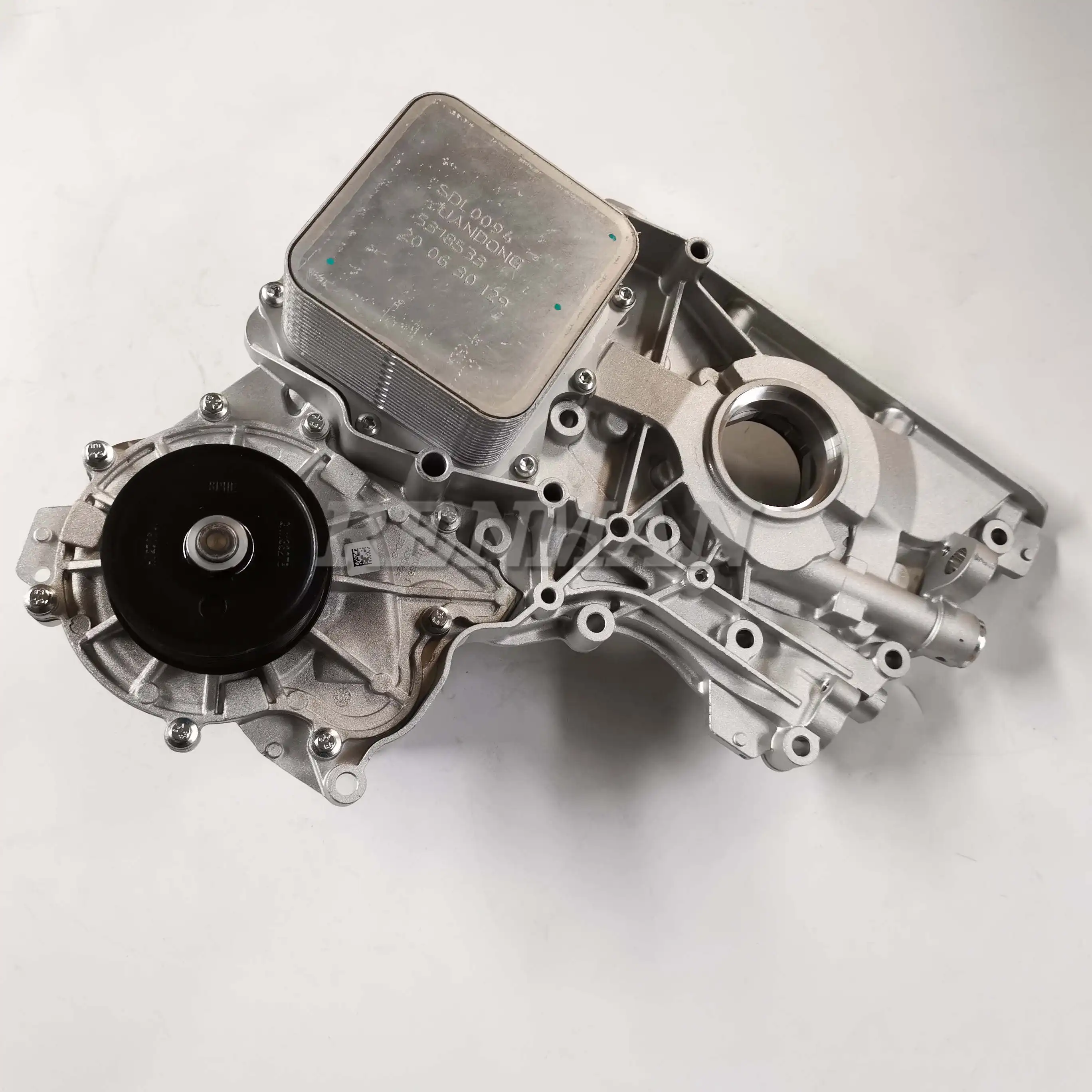 

Foton Cummins engine ISF2.8 Lubricating Oil Cooler Module 5302887 5274914 5269789 5569573 5670418 5563774
