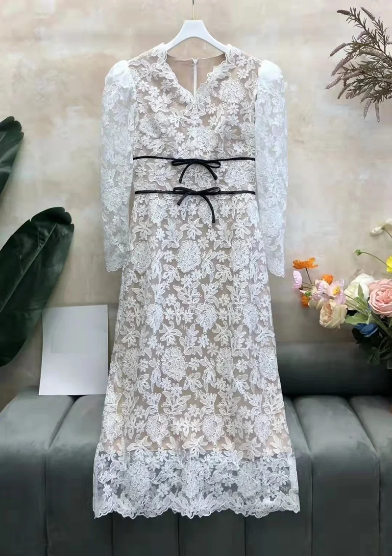 

Женское кружевное платье с V-образным вырезом и рукавом 2023