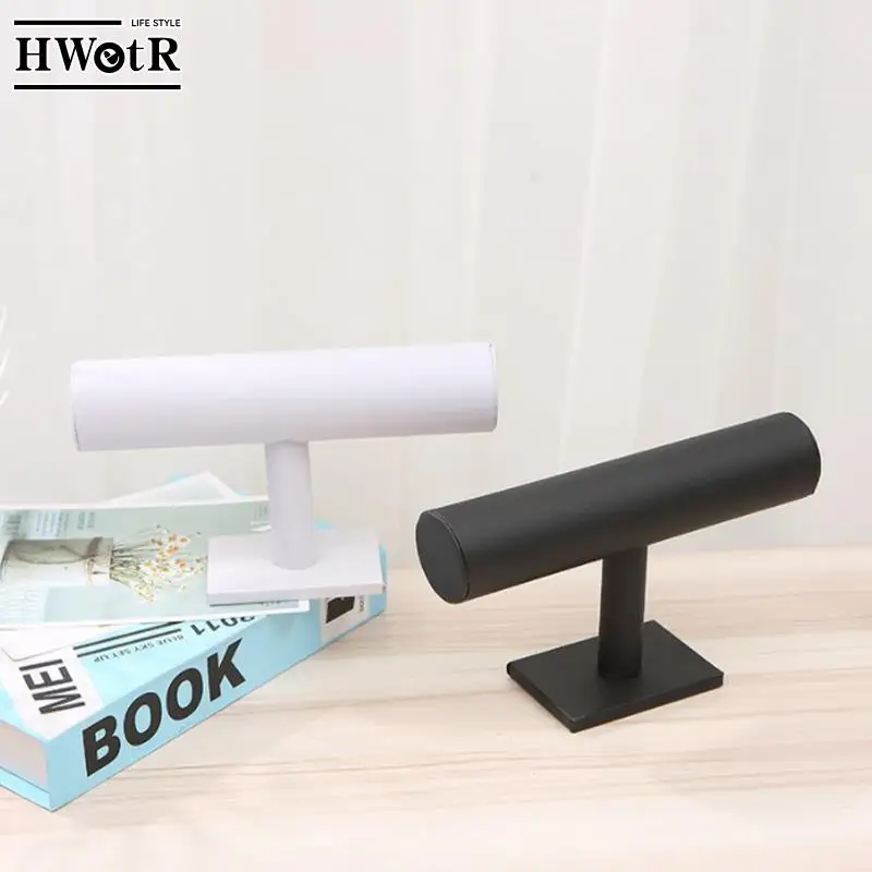 

Подставка-органайзер для ювелирных изделий, на цепочке из льна/кожи